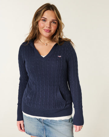 Hollister Cable Knit V-Neck Jumper - IMMEDIATE