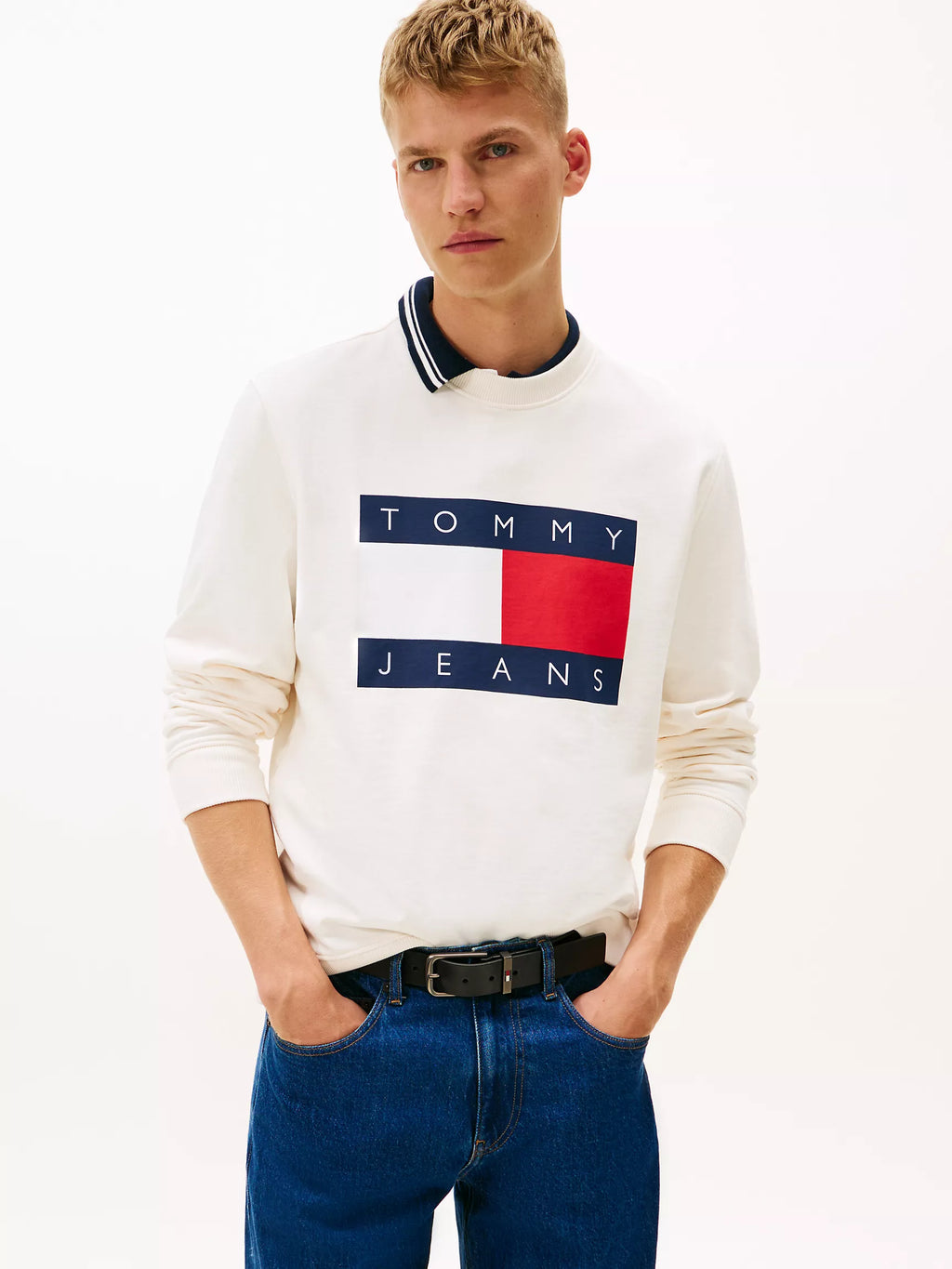 Tommy Hilfiger Tommy Jeans Big Flag Logo Sweatshirt