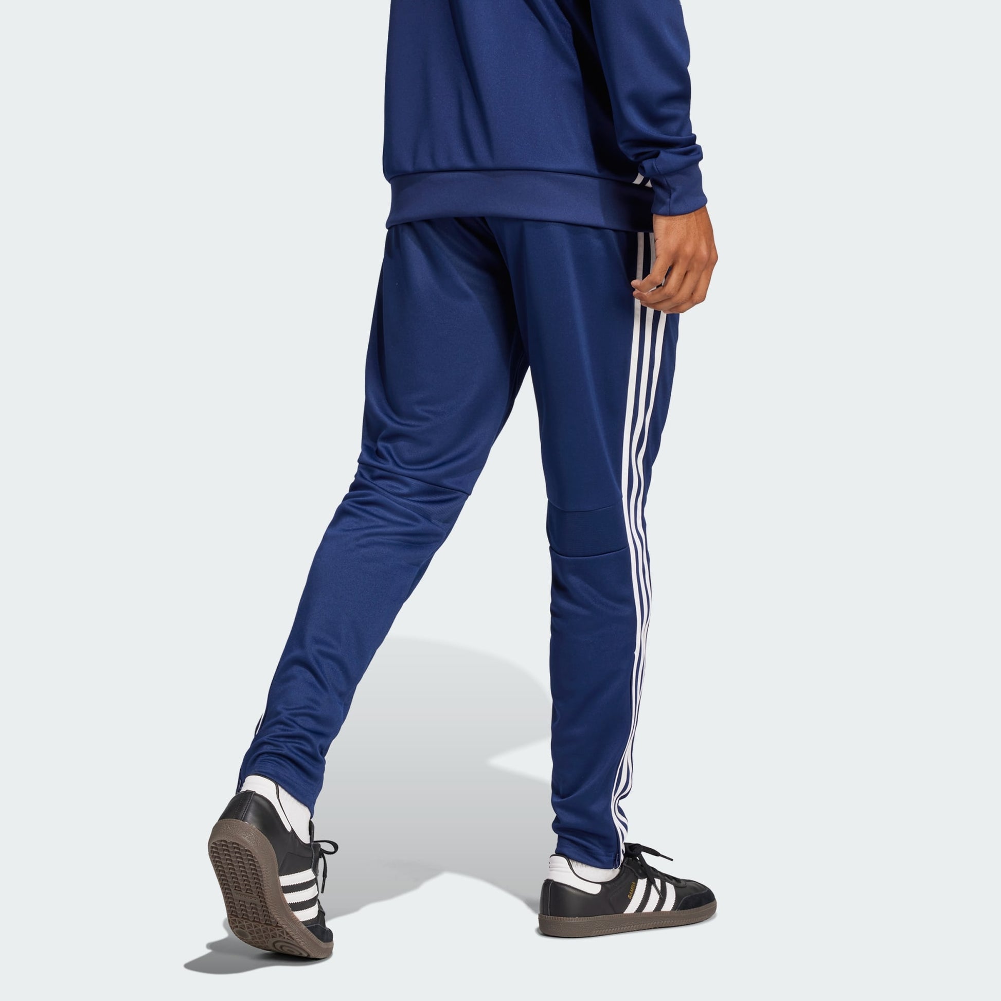 Team Navy Blue 2/Black 
