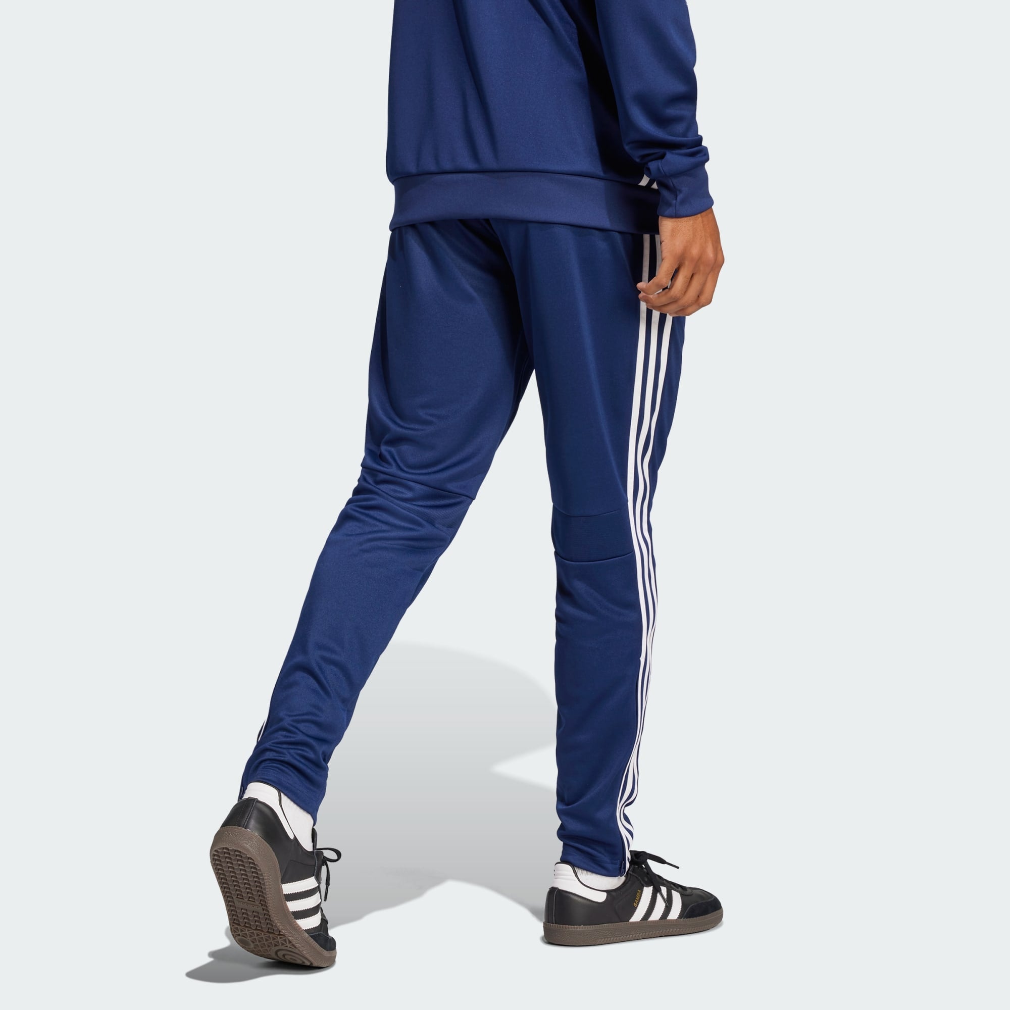 Team Navy Blue 2/Black 