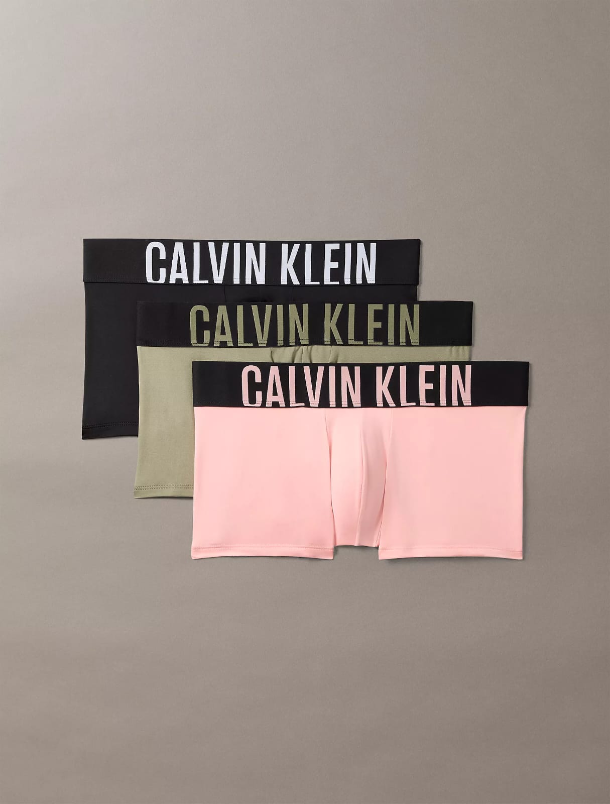 Black /SugarPink /Deep Lichen Green
