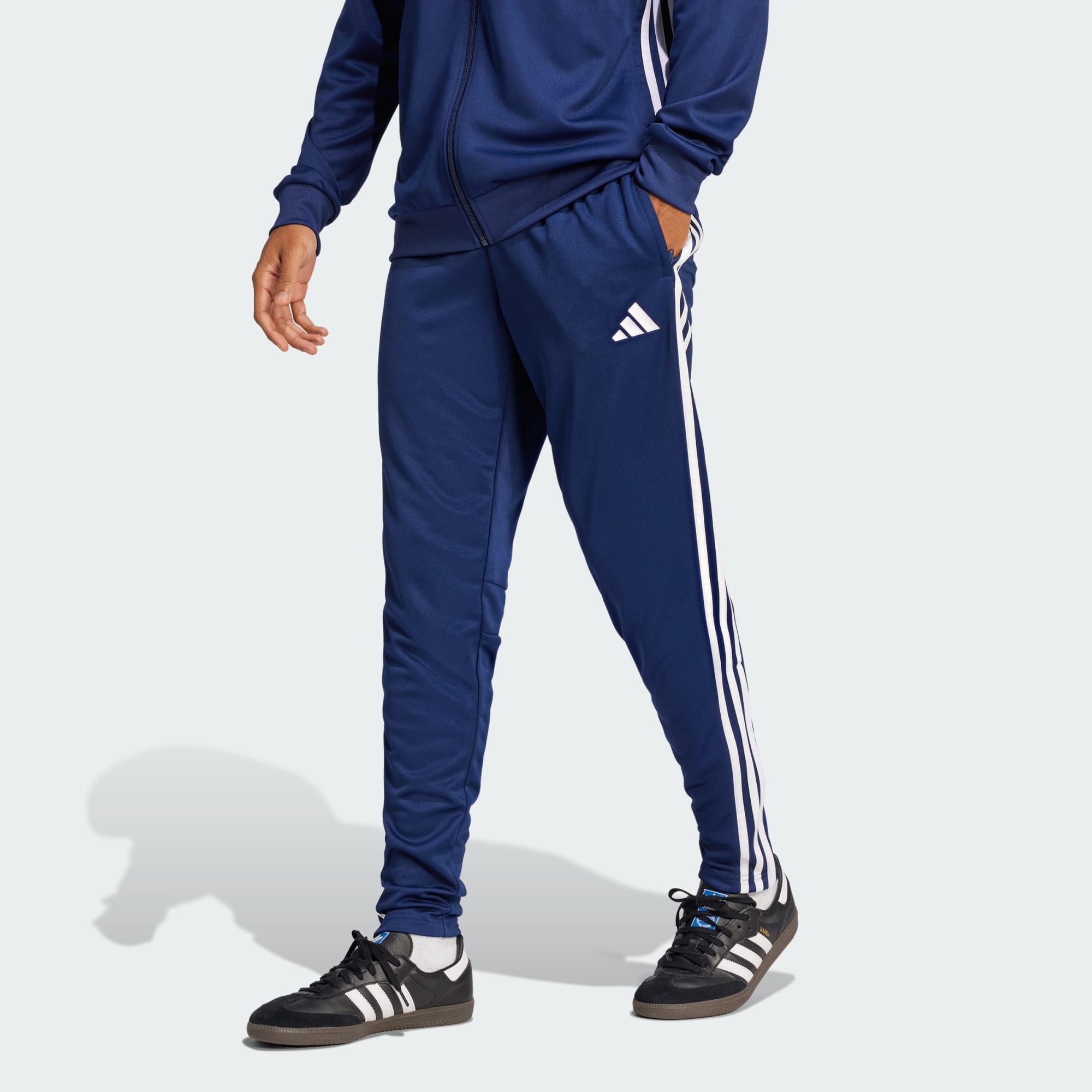 Team Navy Blue 2/Black 