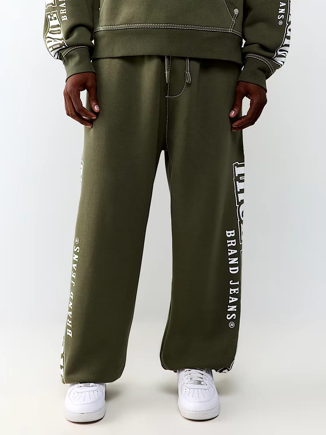 True Religion big t extra baggy jogger