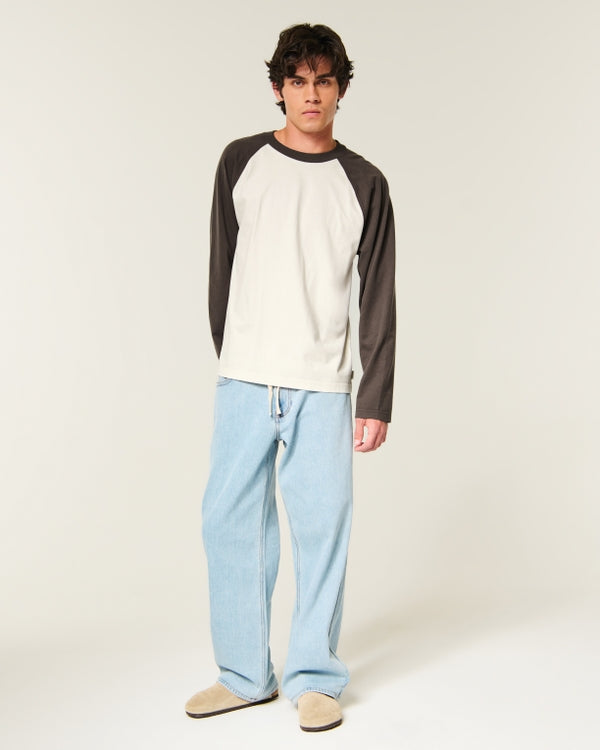 Hollister Boxy Heavyweight Long-Sleeve Raglan Crew T-Shirt