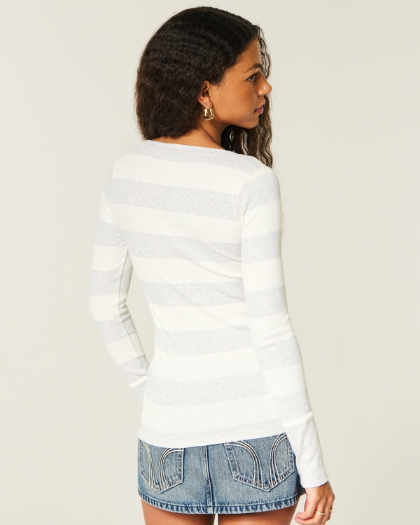 Hollister Logo Graphic Henley