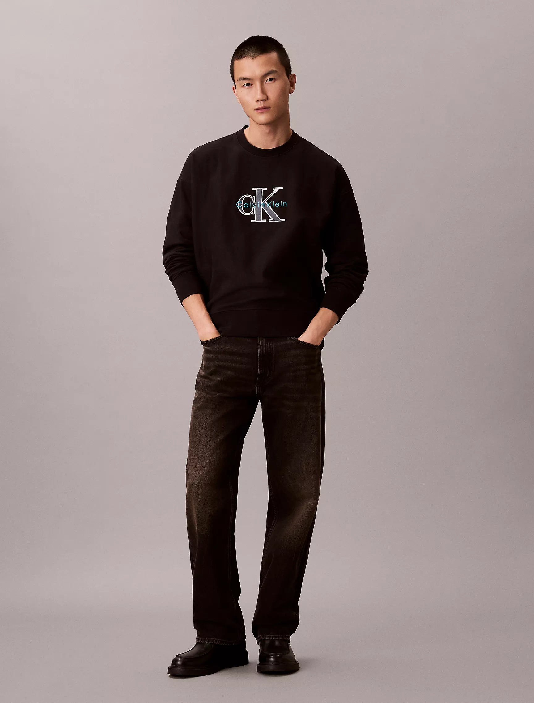Calvin Klein Premium Terry Monologo Relaxed Sweatshirt