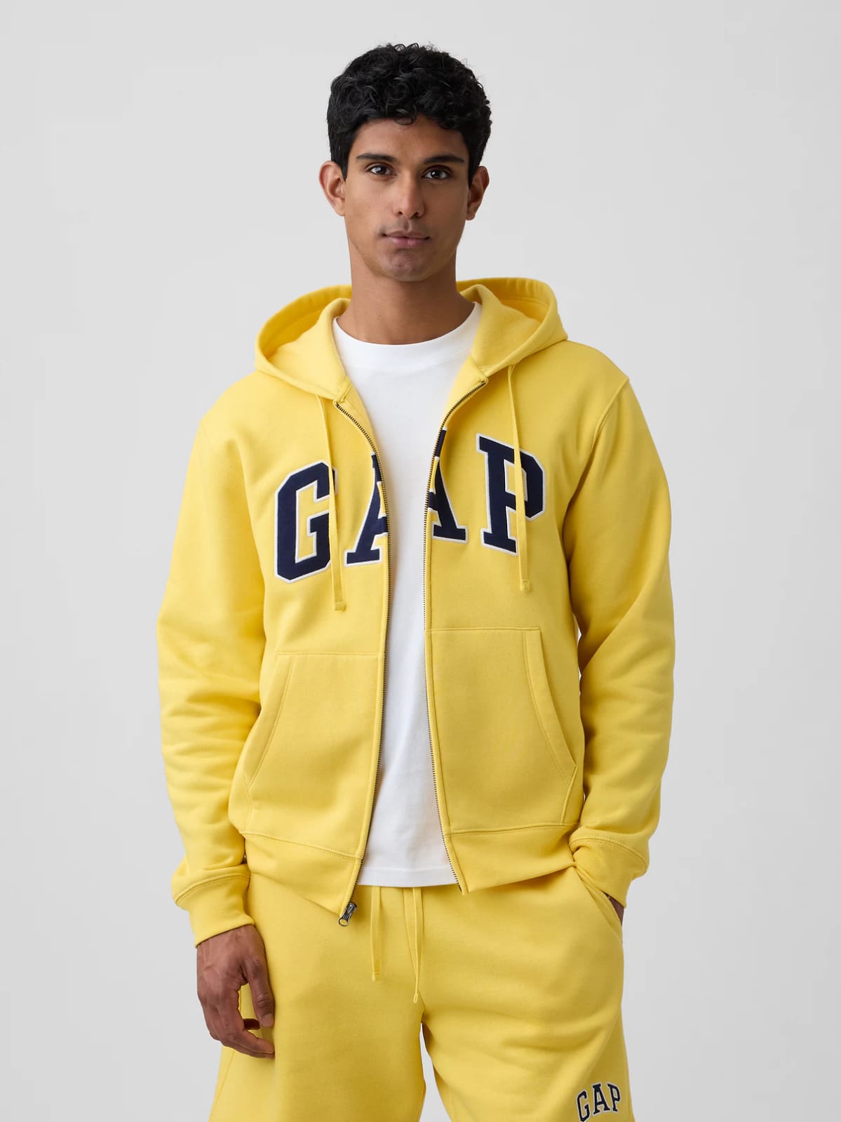Relaxed Gap Logo Zip Hoodie
