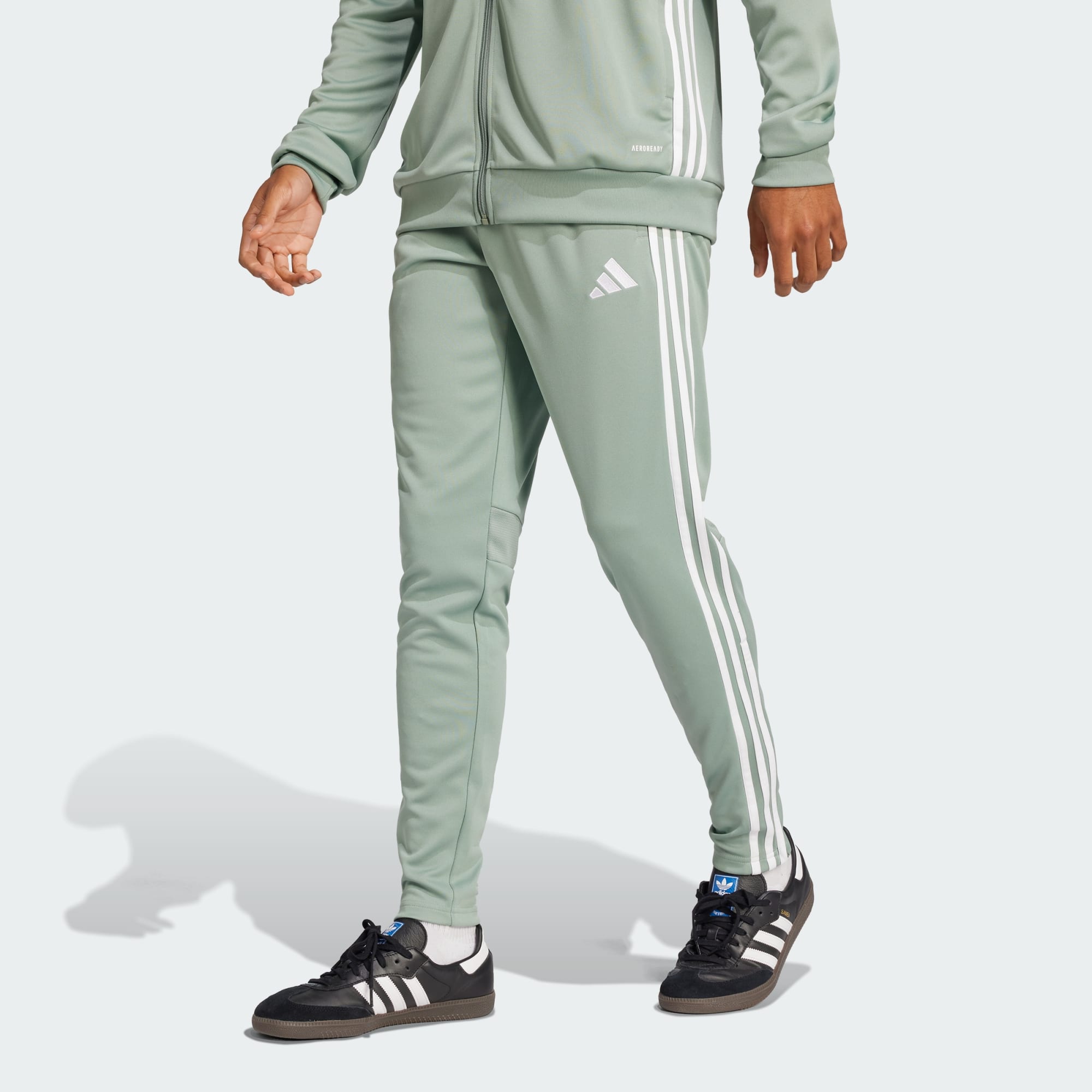 Silver Green / White 