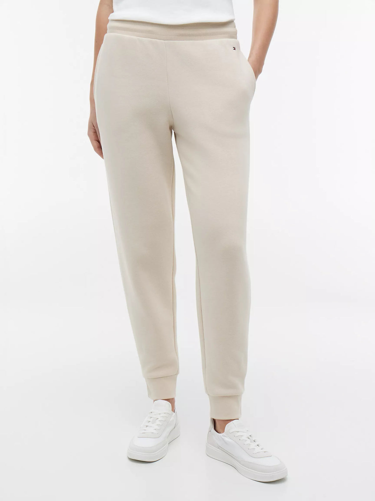Classic Beige 