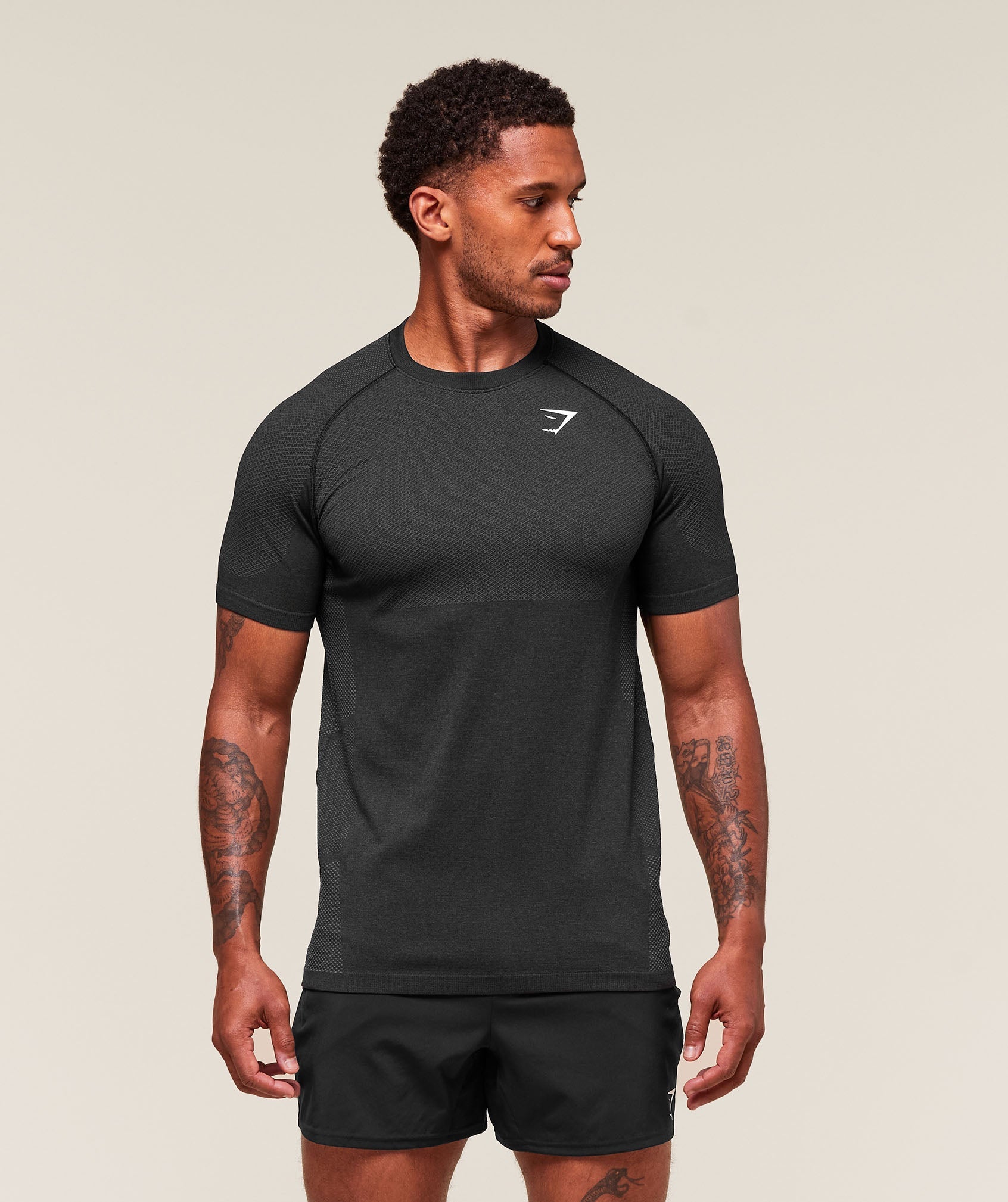 Black/Silhouette Grey